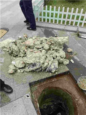 山城清掏隔油池-管道清洗